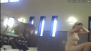 【女湯盗撮】街の銭湯の洗い場で若い娘だけを集中的に隠し撮り！